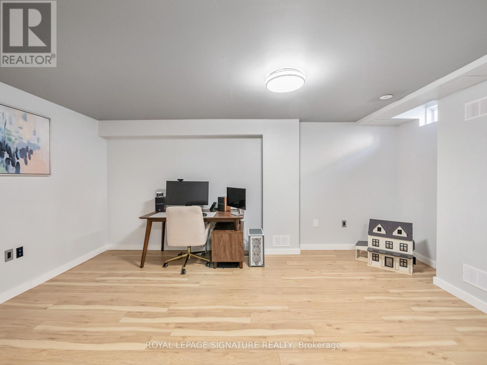 88 Burgess Crescent, Newmarket, Ontario  L3X 2T8 - Photo 39 - N12857188