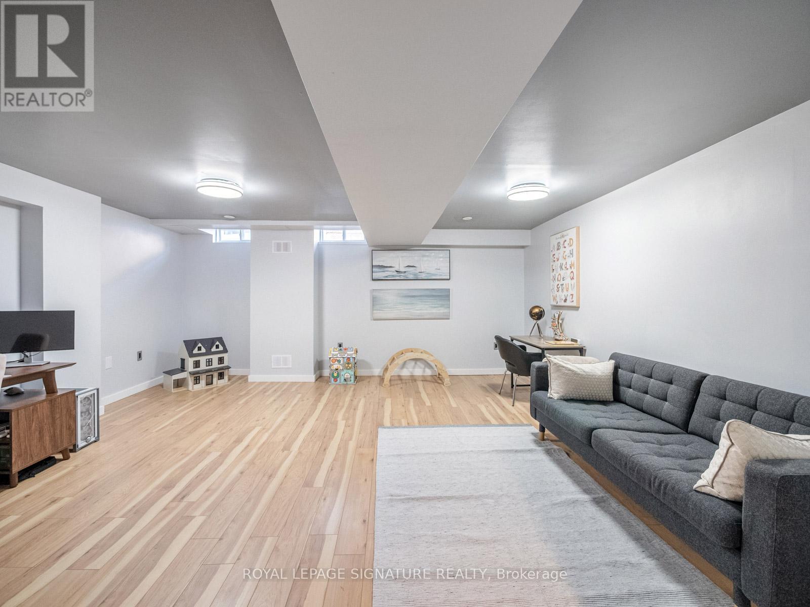 88 Burgess Crescent, Newmarket, Ontario  L3X 2T8 - Photo 41 - N12857188