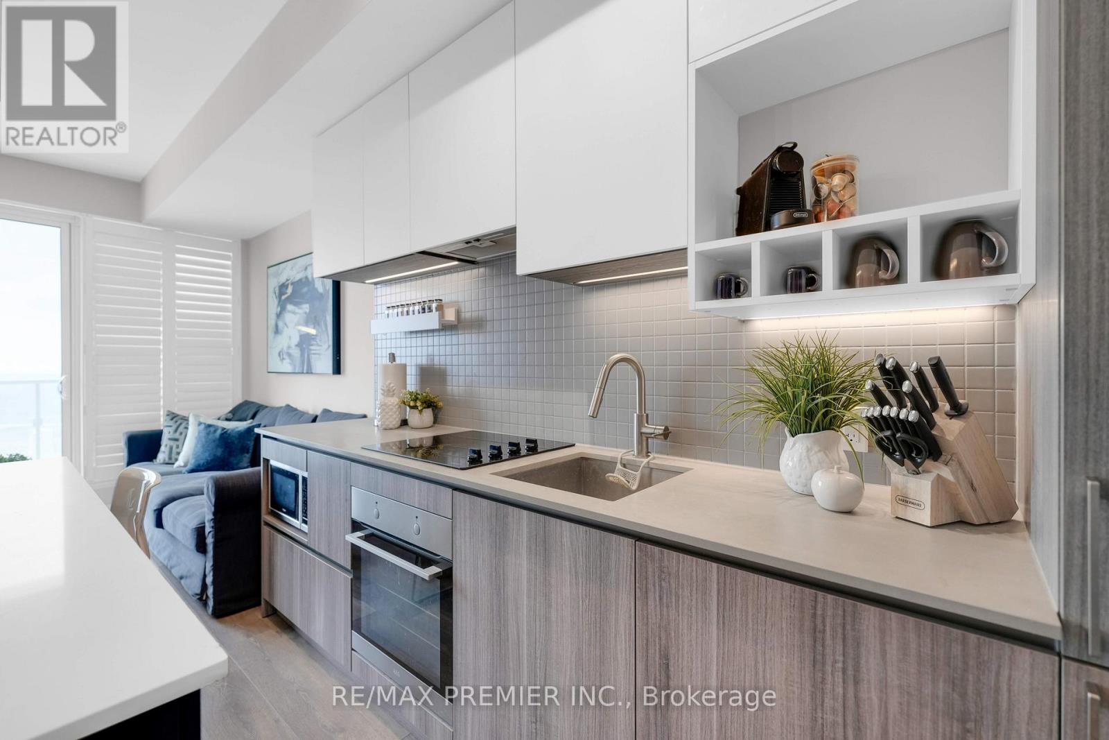 5206 - 898 Portage Parkway, Vaughan, Ontario  L4K 0J6 - Photo 17 - N12857196