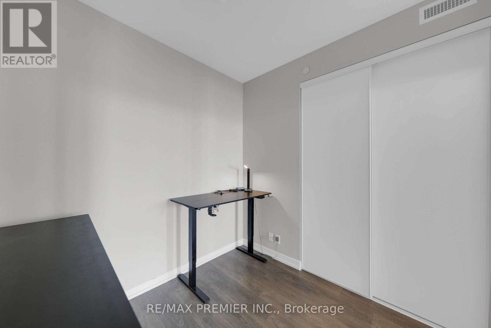 5206 - 898 Portage Parkway, Vaughan, Ontario  L4K 0J6 - Photo 30 - N12857196