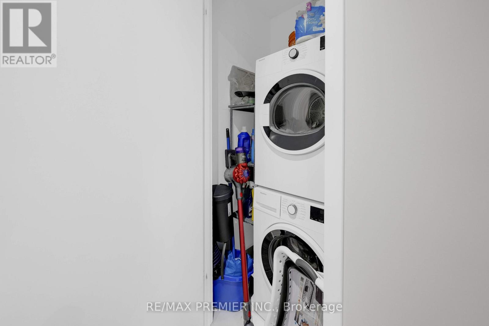 5206 - 898 Portage Parkway, Vaughan, Ontario  L4K 0J6 - Photo 9 - N12857196