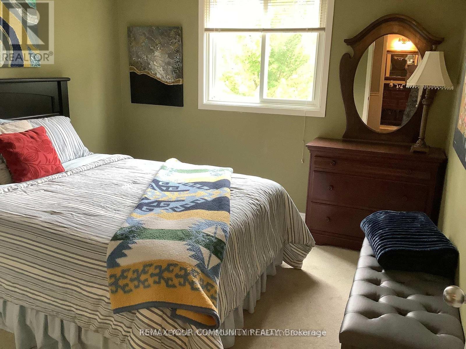 28 Indian Arrow Road, Barrie, Ontario  L4M 5H3 - Photo 10 - S12857174