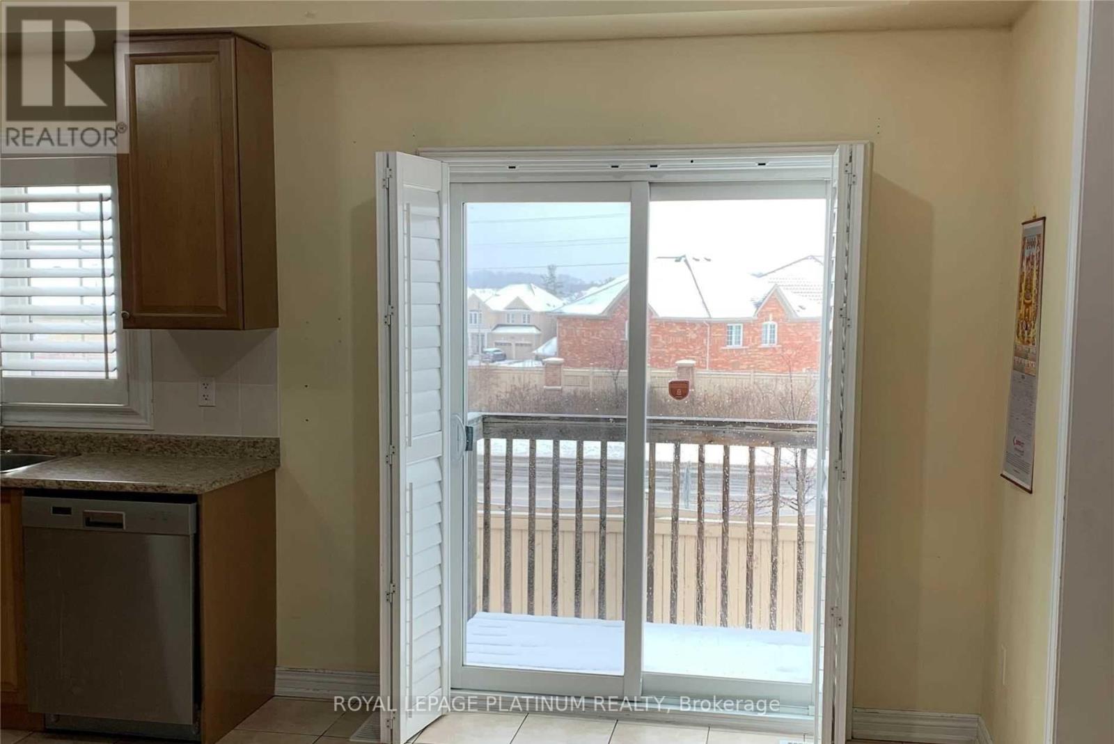 Upper - 121 Young Drive, Brampton, Ontario  L6Y 0N9 - Photo 13 - W12857160