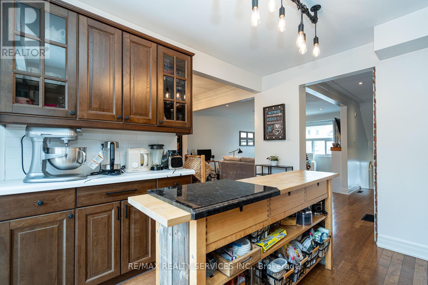 145 - 1050 Shawnmarr Road, Mississauga, Ontario  L5H 3V1 - Photo 23 - W12857208