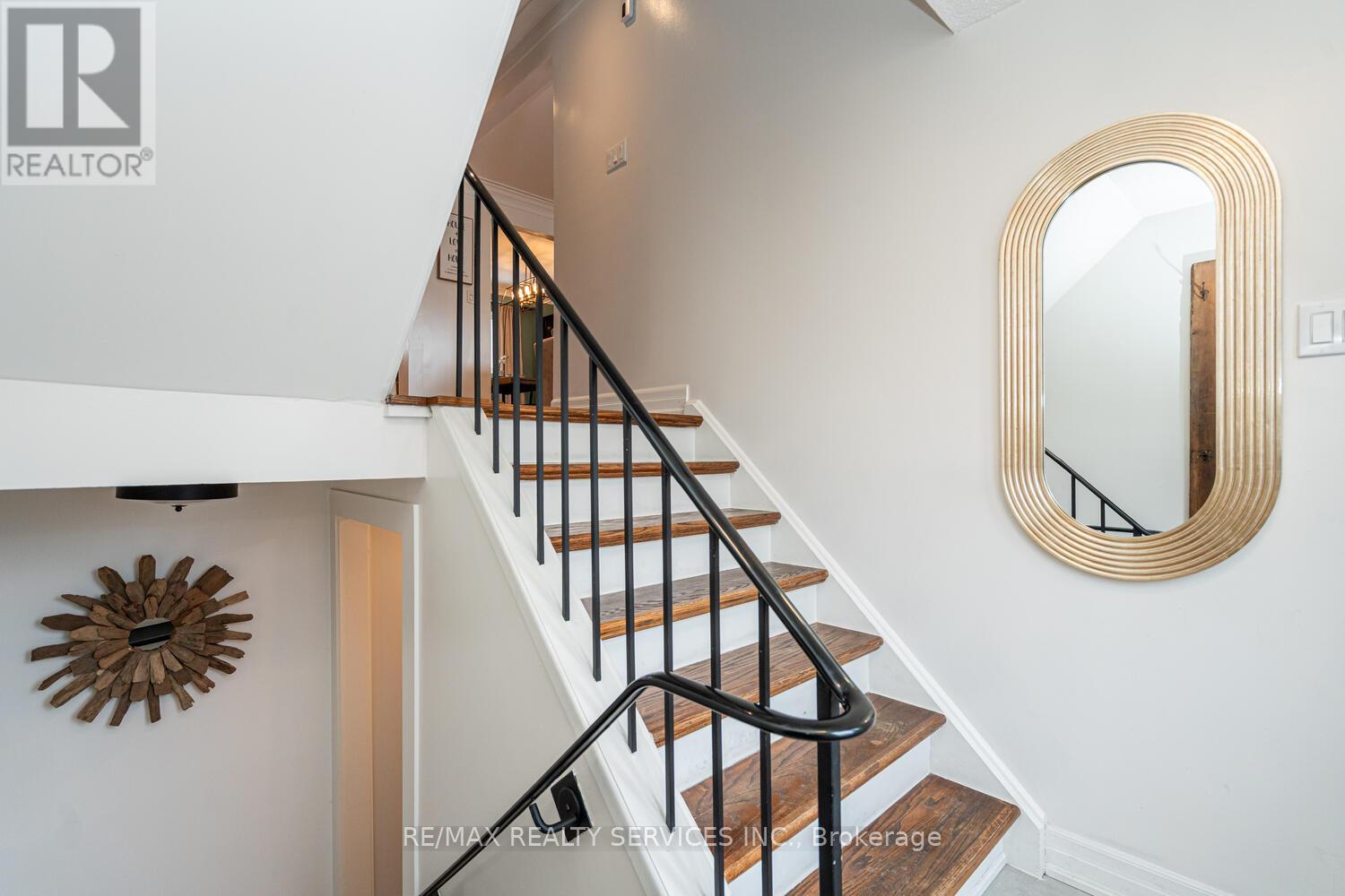 145 - 1050 Shawnmarr Road, Mississauga, Ontario  L5H 3V1 - Photo 6 - W12857208