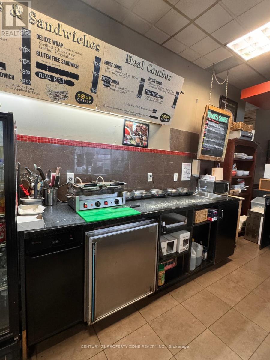 101 - 170 Mcewan Drive, Caledon, Ontario  L7E 4C8 - Photo 11 - W12857214