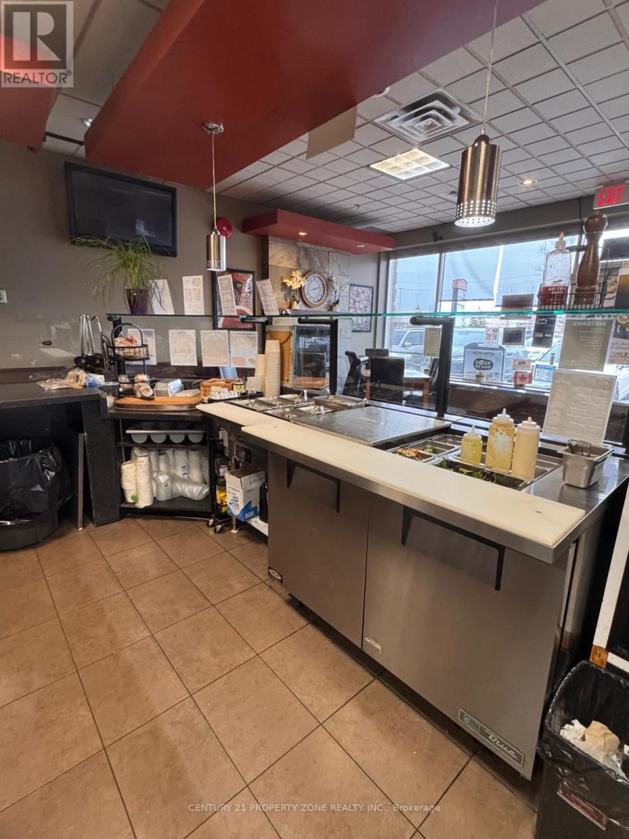 101 - 170 Mcewan Drive, Caledon, Ontario  L7E 4C8 - Photo 12 - W12857214