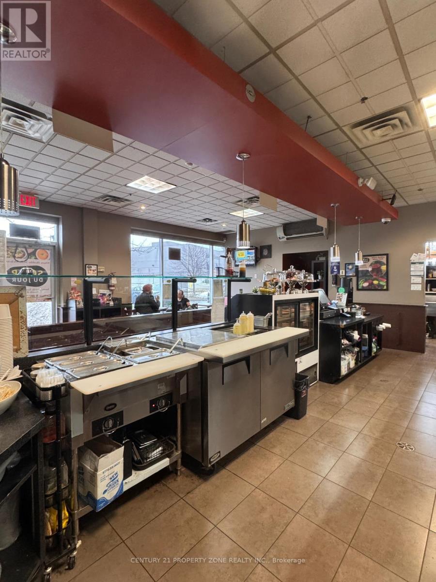 101 - 170 Mcewan Drive, Caledon, Ontario  L7E 4C8 - Photo 13 - W12857214