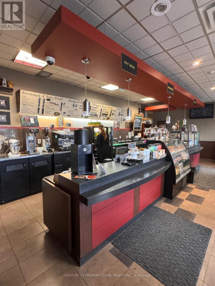 101 - 170 Mcewan Drive, Caledon, Ontario  L7E 4C8 - Photo 14 - W12857214