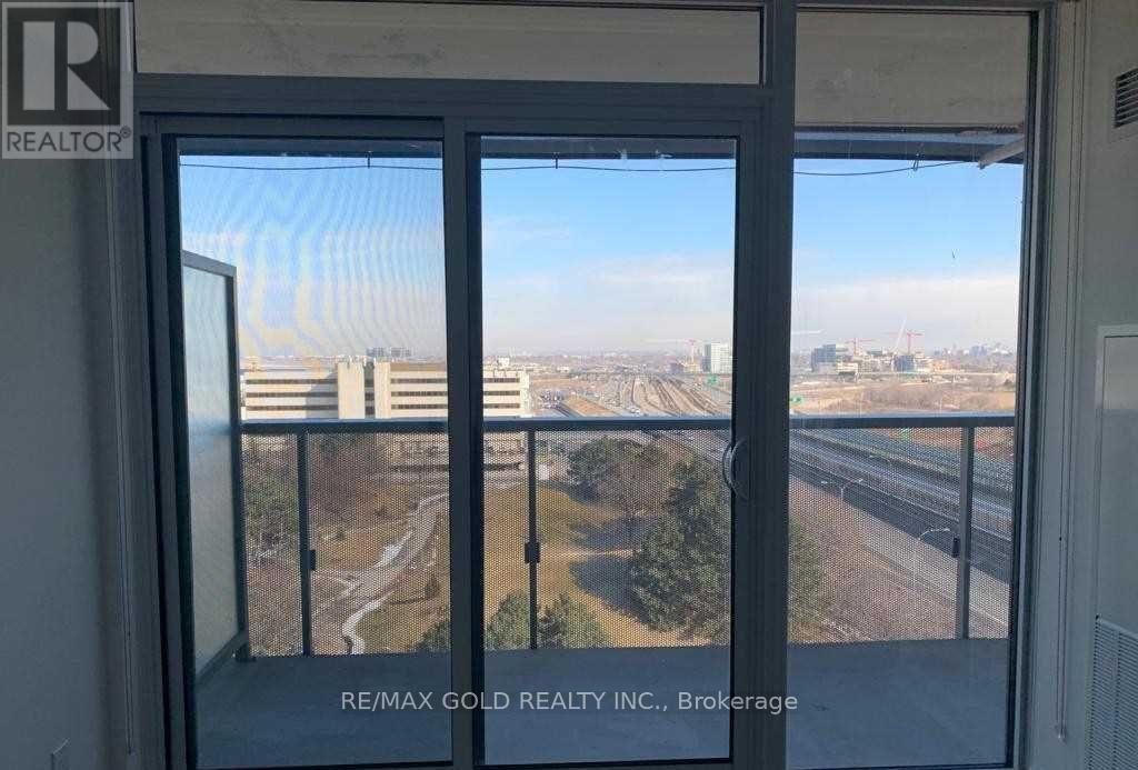 1208 - 160 Flemington Road, Toronto, Ontario  M6A 1N6 - Photo 11 - W12857218