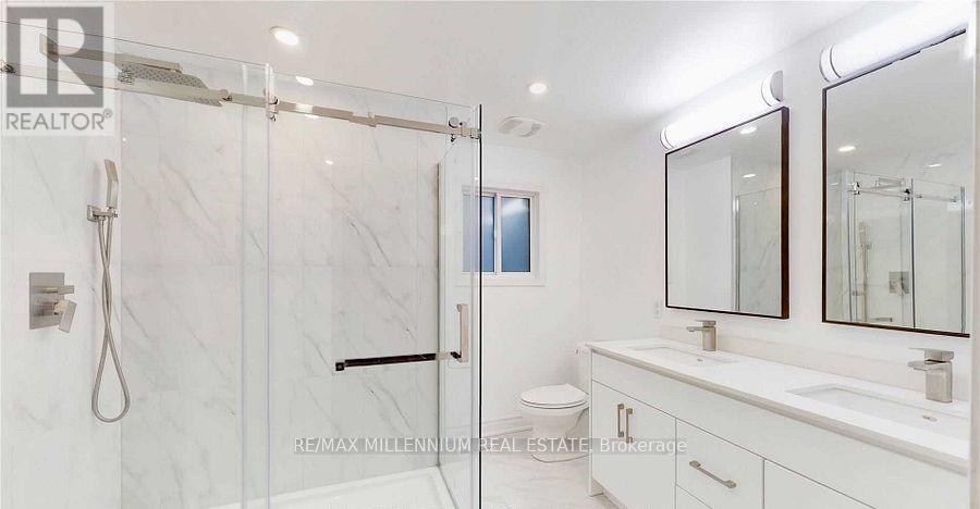 8 Dalzell Avenue, Brampton, Ontario  L6Z 2C5 - Photo 15 - W12857224