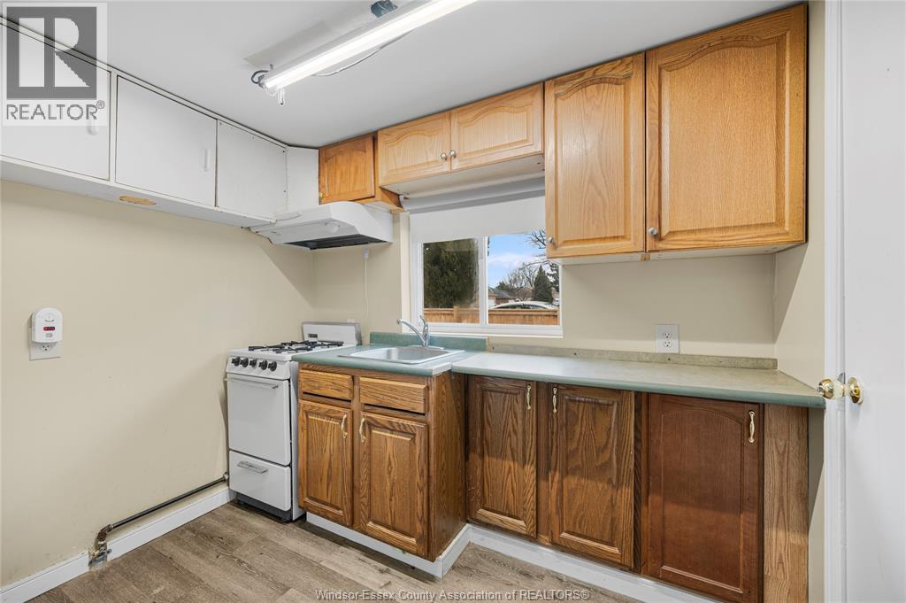 1763 Dominion Boulevard, Windsor, Ontario  N9B 3H6 - Photo 11 - 26004785