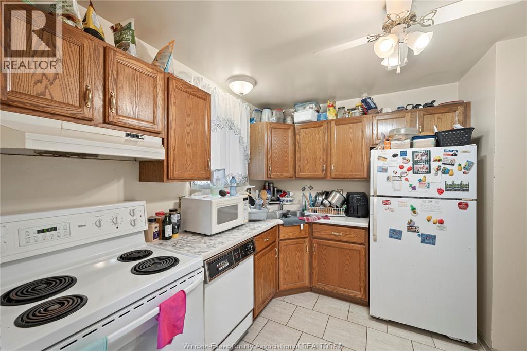 9606 Avery Lane, Windsor, Ontario  N8R 2A2 - Photo 11 - 26004786