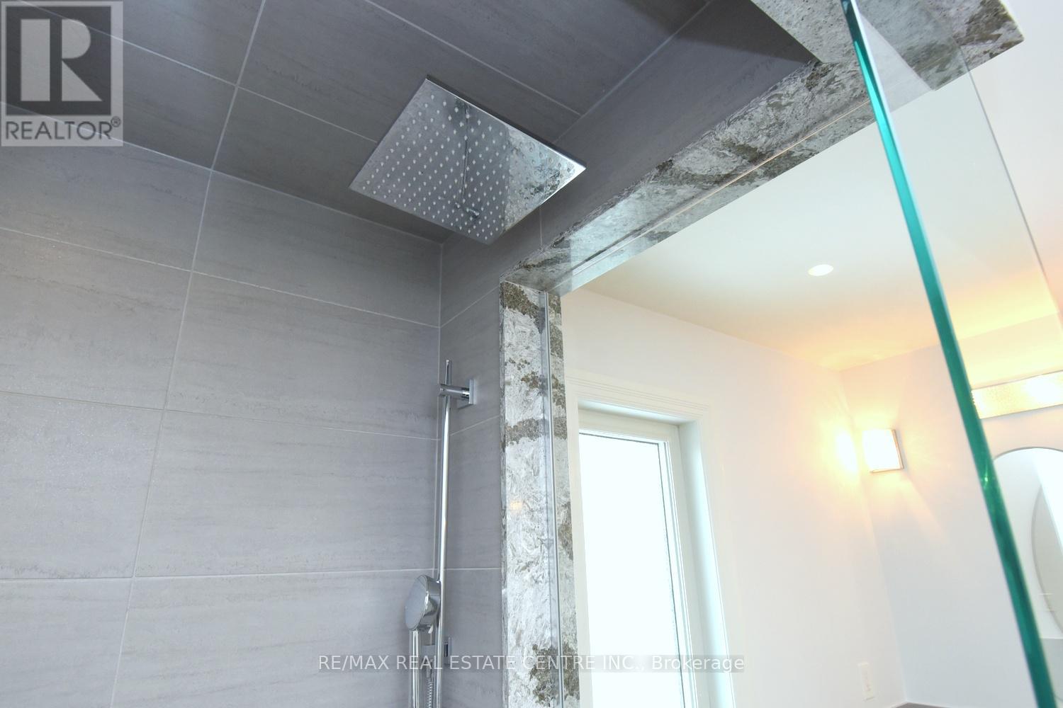 211 Tollgate Drive, Hamilton, Ontario  L9G 5C8 - Photo 25 - X12857164