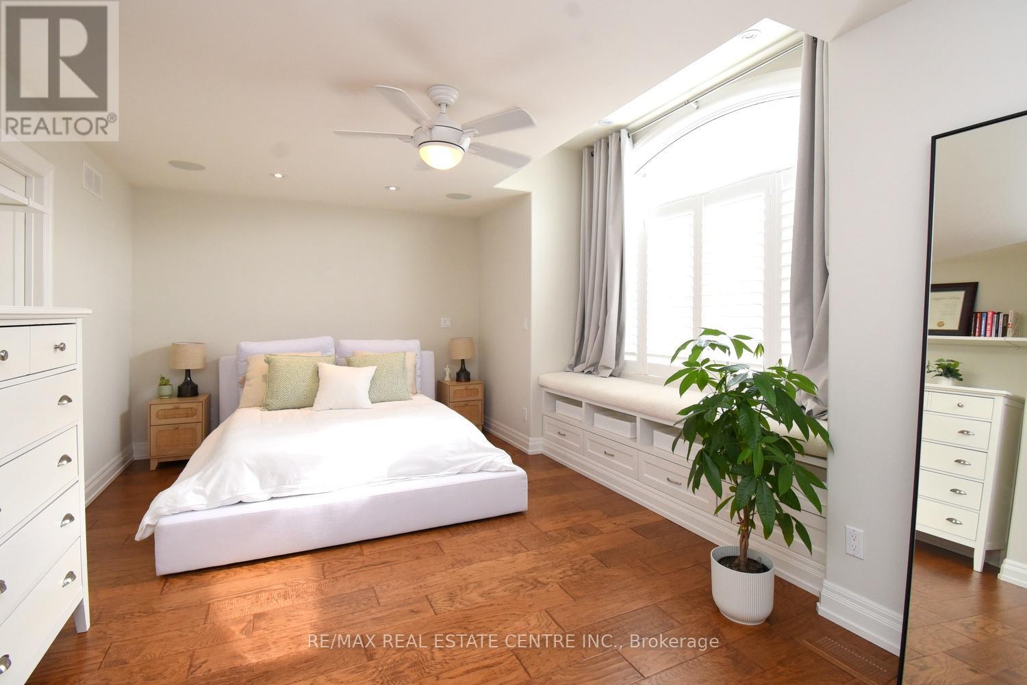 211 Tollgate Drive, Hamilton, Ontario  L9G 5C8 - Photo 32 - X12857164