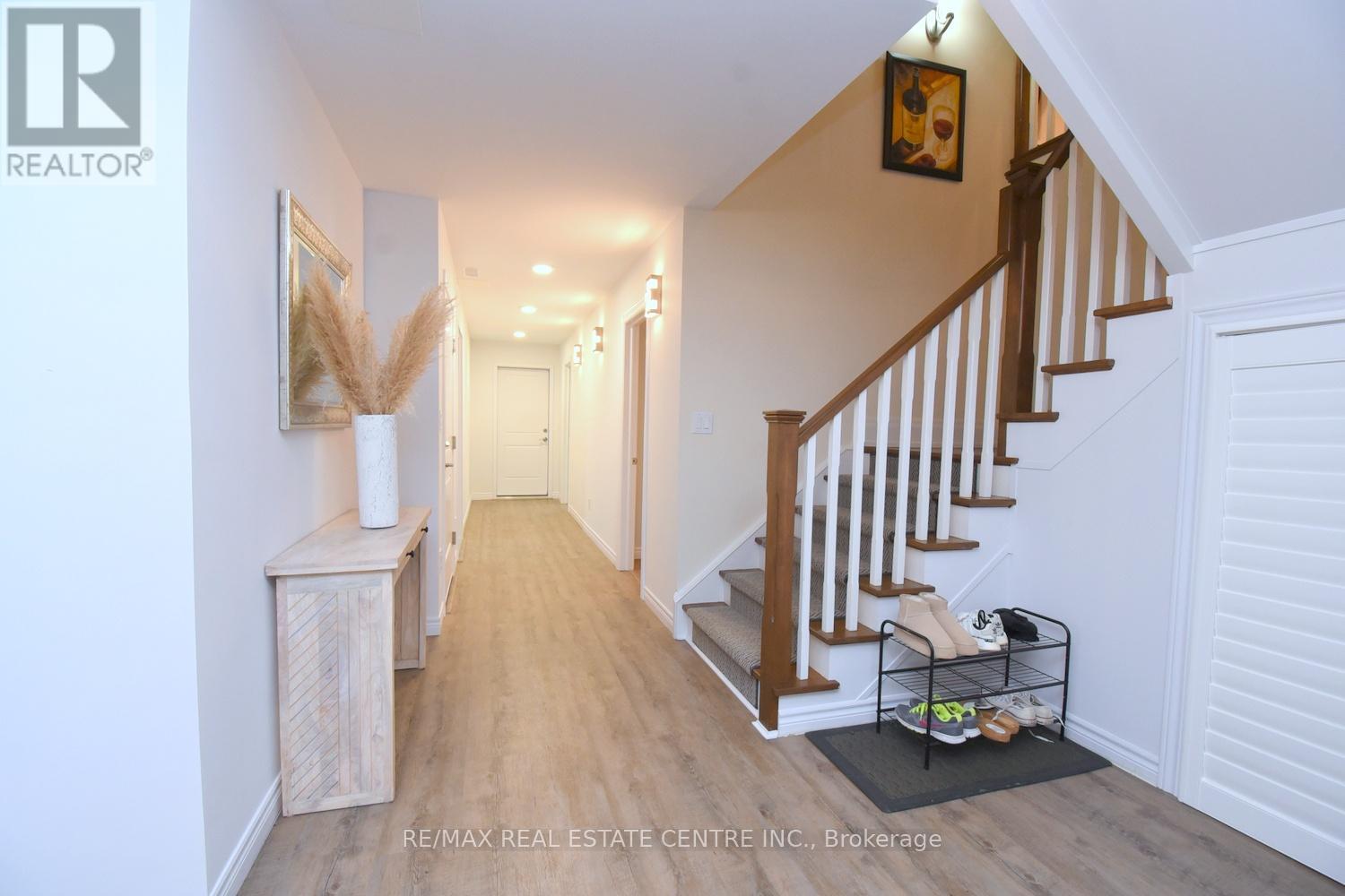 211 Tollgate Drive, Hamilton, Ontario  L9G 5C8 - Photo 38 - X12857164