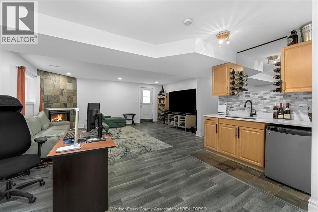 4892 Barcelona Crescent, Windsor, Ontario  N9G 3G1 - Photo 13 - 26004775