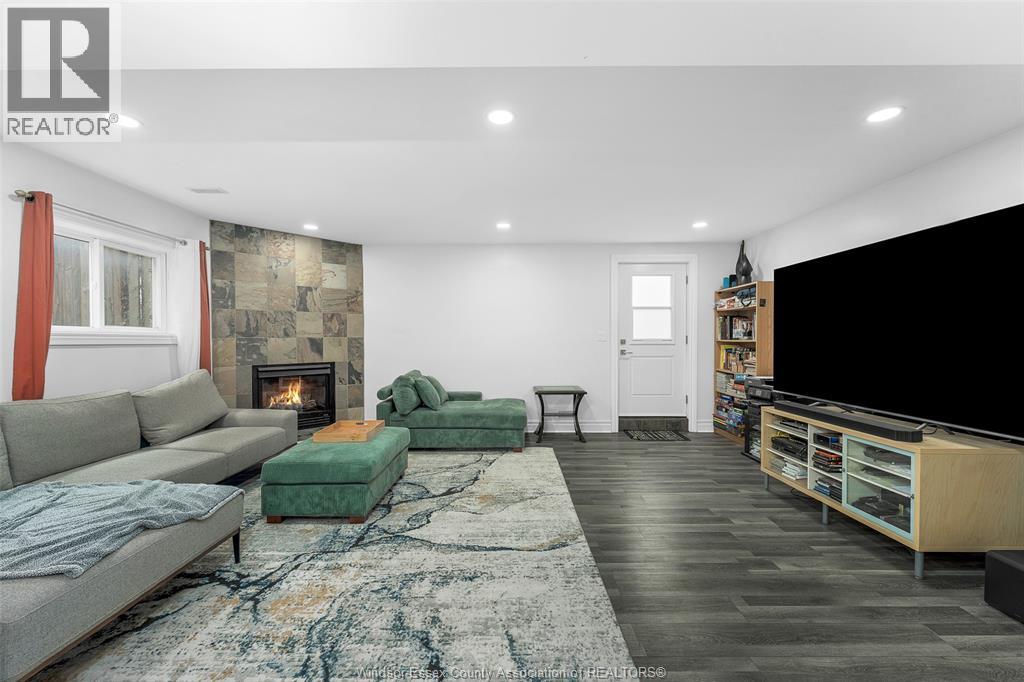 4892 Barcelona Crescent, Windsor, Ontario  N9G 3G1 - Photo 14 - 26004775