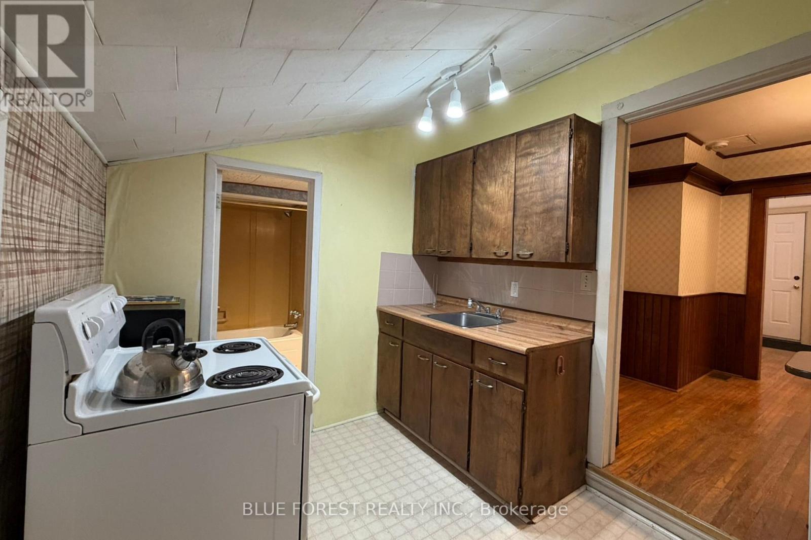 65 Boullee Street, London East, Ontario  N5Y 1T5 - Photo 7 - X12857246