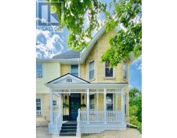 82 WELLINGTON STREET, St. Thomas, Ontario