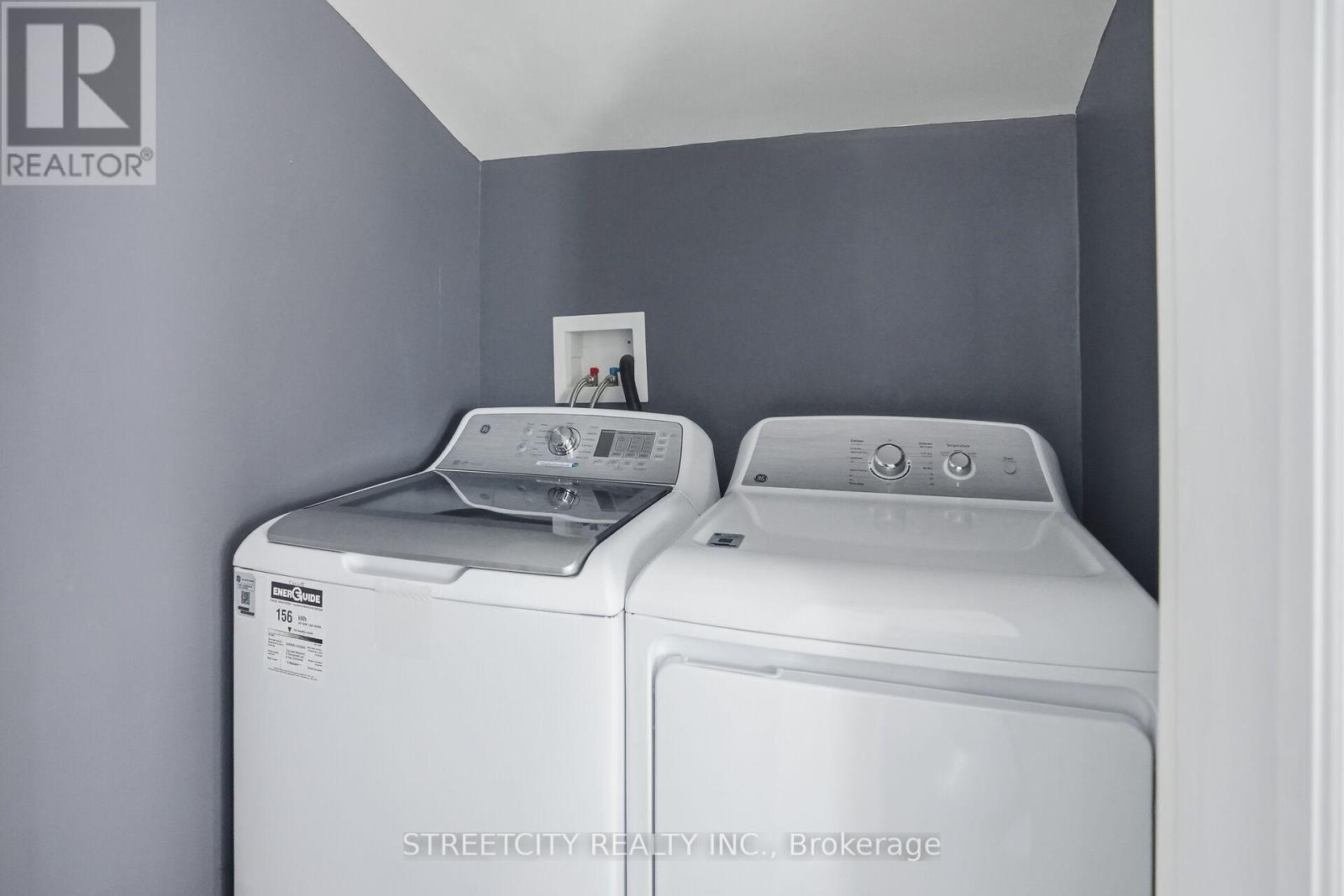 82 Wellington Street, St. Thomas, Ontario  N5R 2R2 - Photo 38 - X12841718