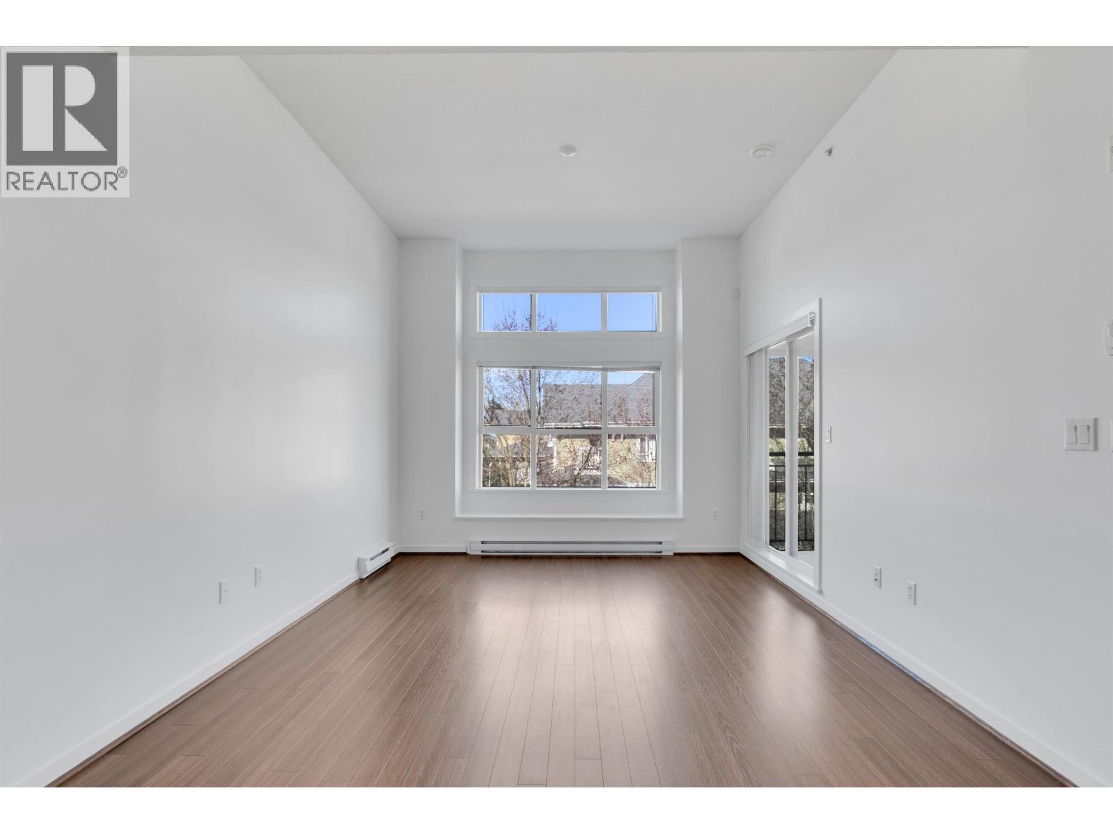 406 5665 Irmin Street, Burnaby, British Columbia  V5J 0C4 - Photo 3 - R3097174