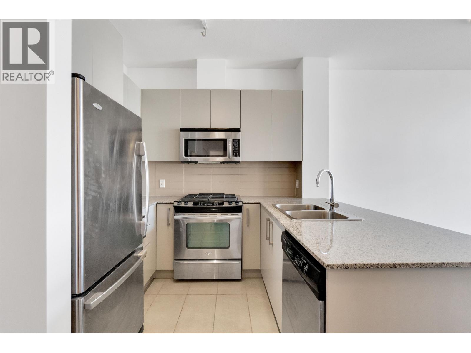 406 5665 Irmin Street, Burnaby, British Columbia  V5J 0C4 - Photo 6 - R3097174