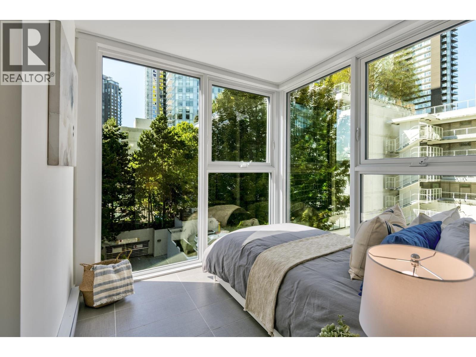 40x 1323 Homer Street, Vancouver, British Columbia  V6B 5T1 - Photo 15 - R3097189