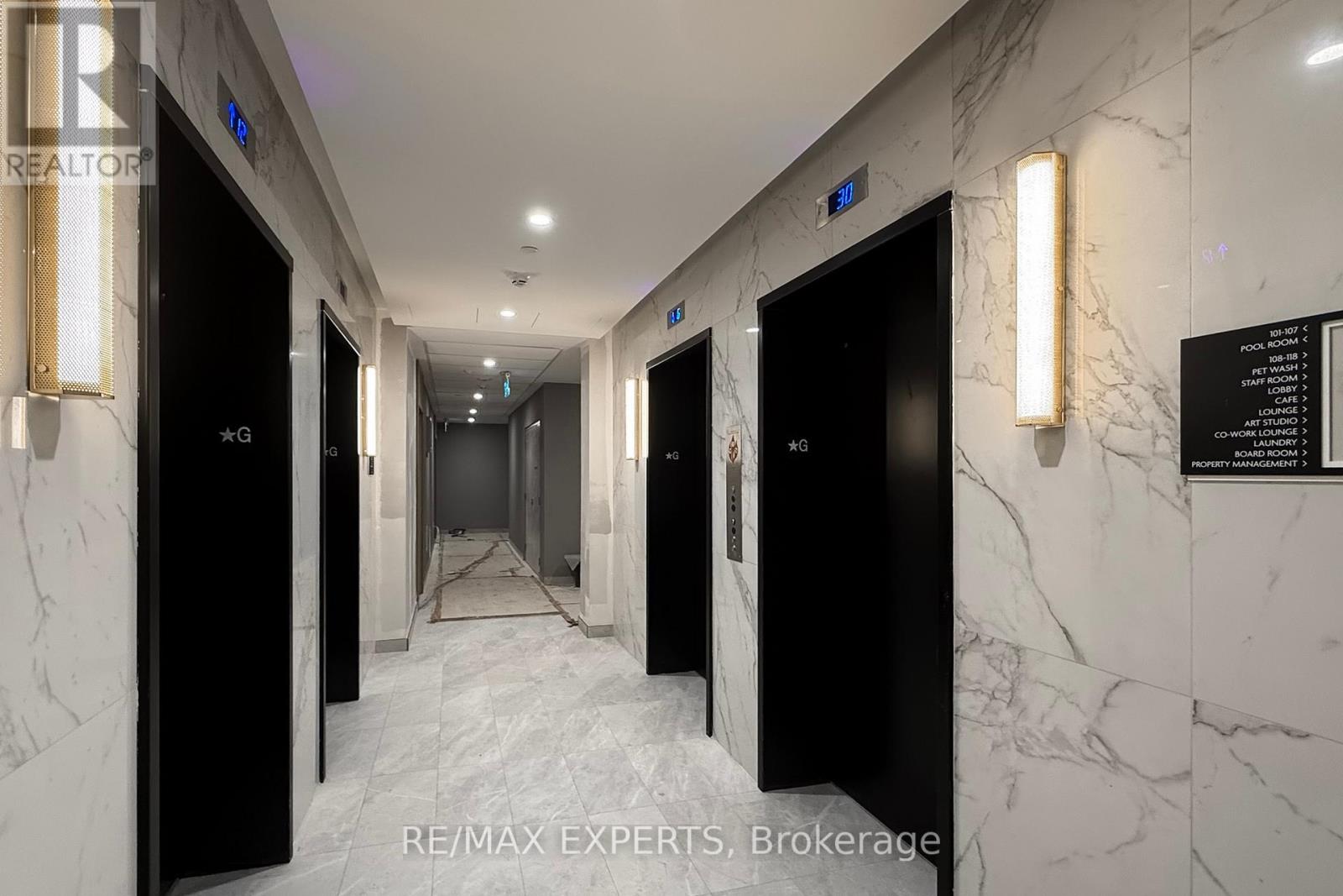 808 - 1 Quarrington Lane, Toronto, Ontario  M3C 0S4 - Photo 3 - C12857258