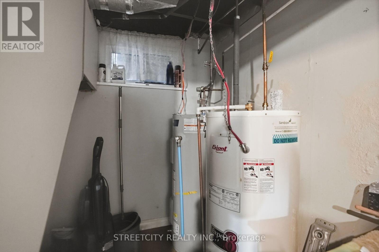 Photo 20 of 43 for 57 Rosebery Place