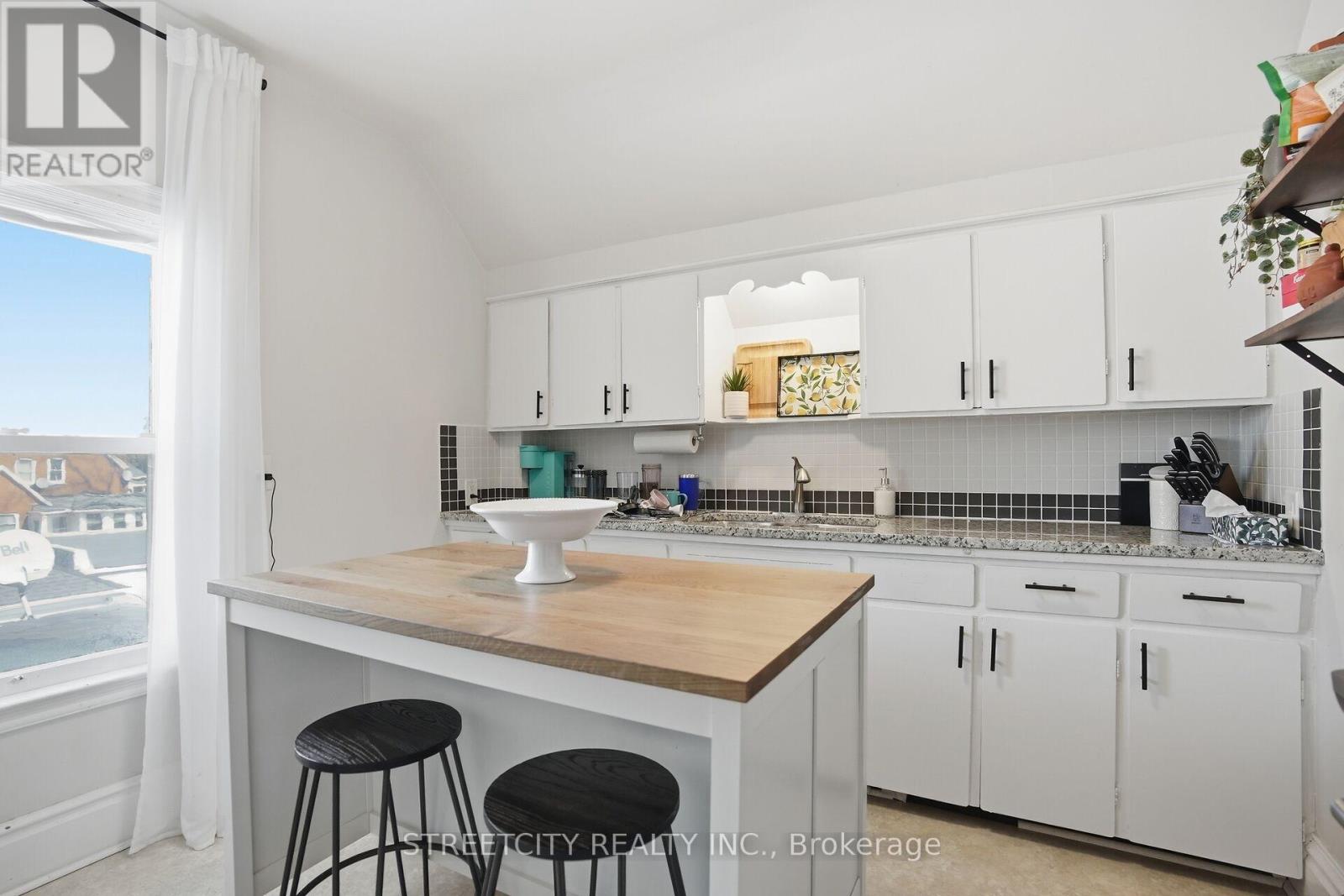 Photo 29 of 43 for 57 Rosebery Place