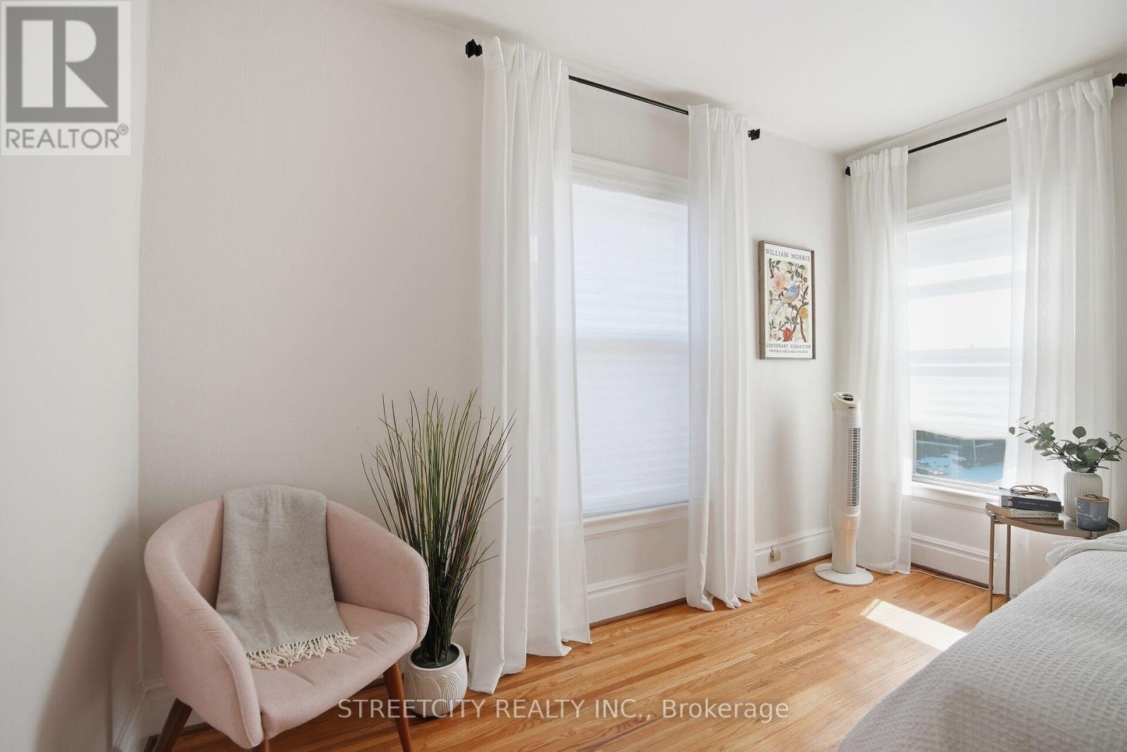 Photo 34 of 43 for 57 Rosebery Place