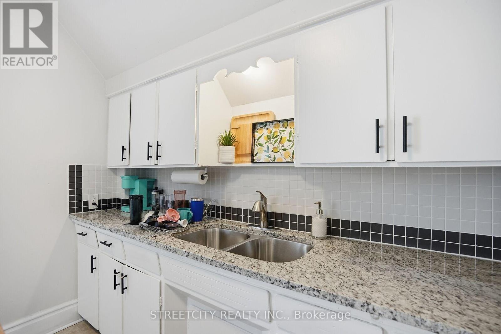 57 Rosebery Place, St. Thomas, Ontario  N5R 2H9 - Photo 30 - X12841730