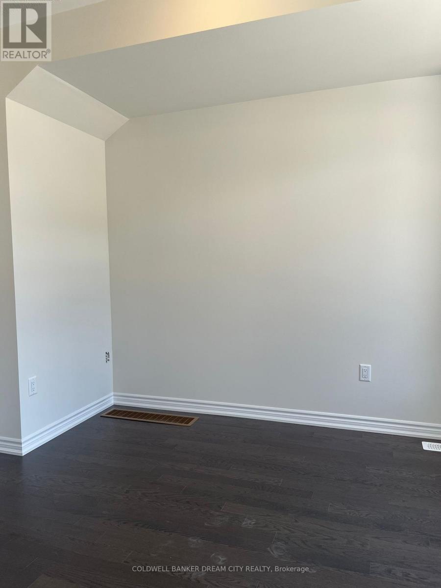 57 Camino Real Drive S, Caledon, Ontario  L7C 1Z9 - Photo 5 - W12857266