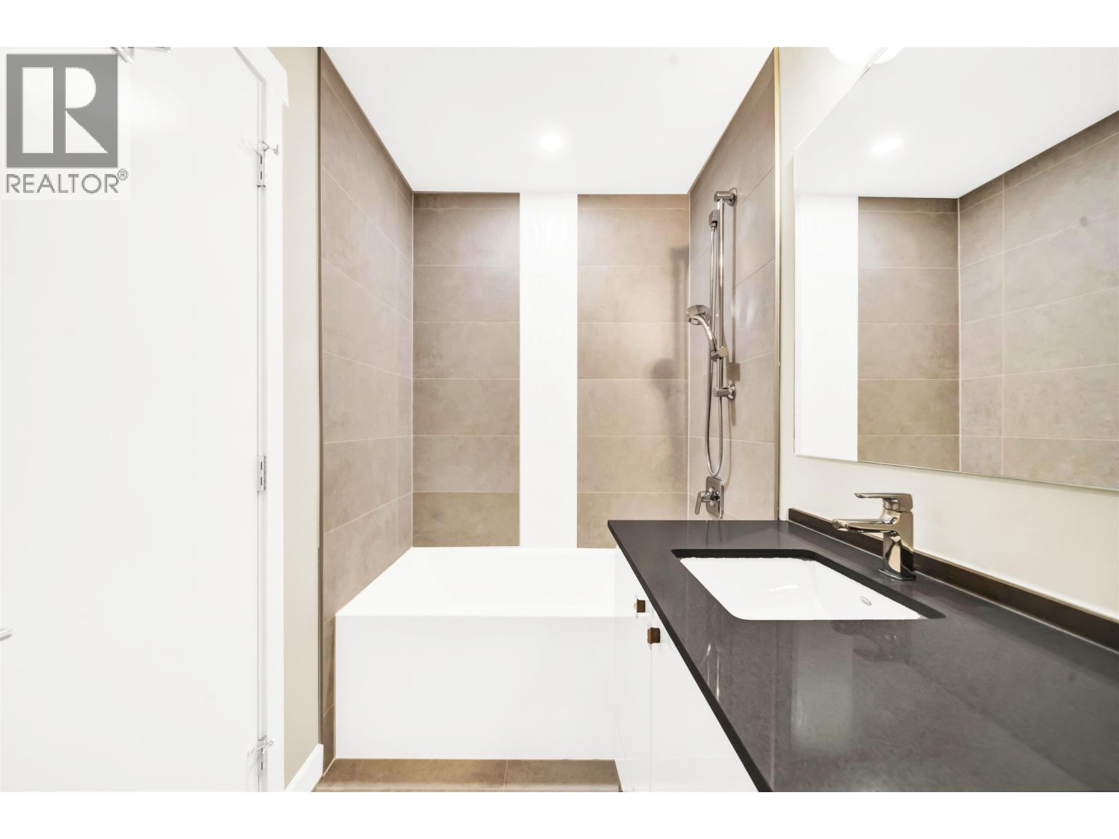 107 23200 Gilley Road, Richmond, British Columbia  V6V 0C7 - Photo 8 - R3096904