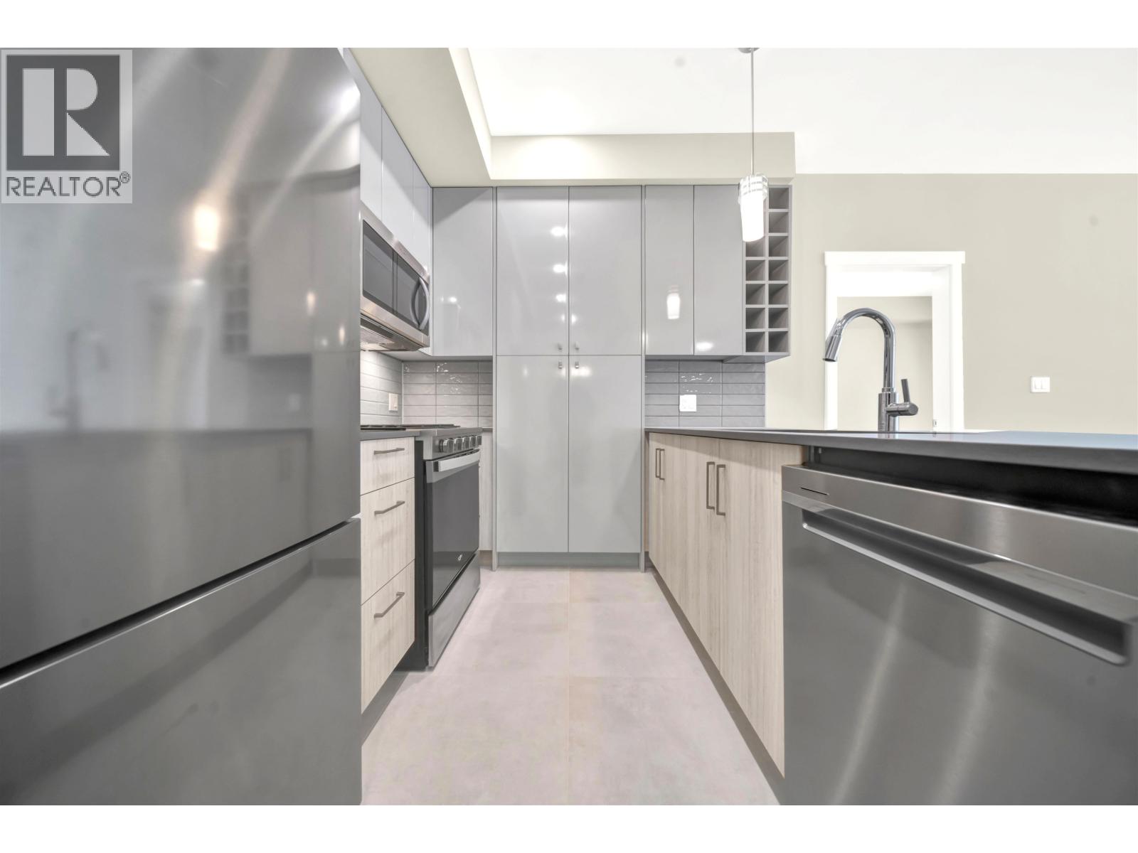 107 23200 Gilley Road, Richmond, British Columbia  V6V 0C7 - Photo 3 - R3096904