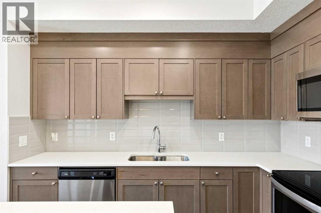 208, 30 Shawnee Common Sw, Calgary, Alberta  T2Y 0R1 - Photo 7 - A2282472