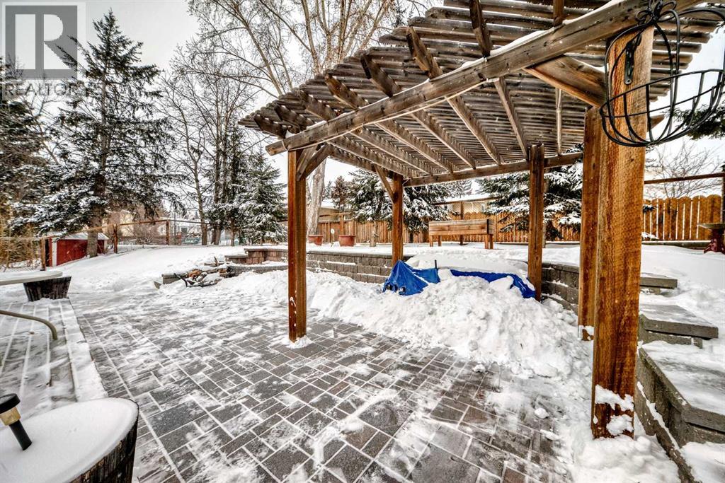 36 Dalrymple Green Nw, Calgary, Alberta  T3A 1Y2 - Photo 45 - A2285650