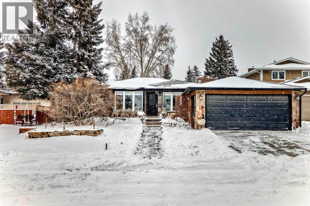 36 Dalrymple Green Nw, Calgary, Alberta  T3A 1Y2 - Photo 1 - A2285650
