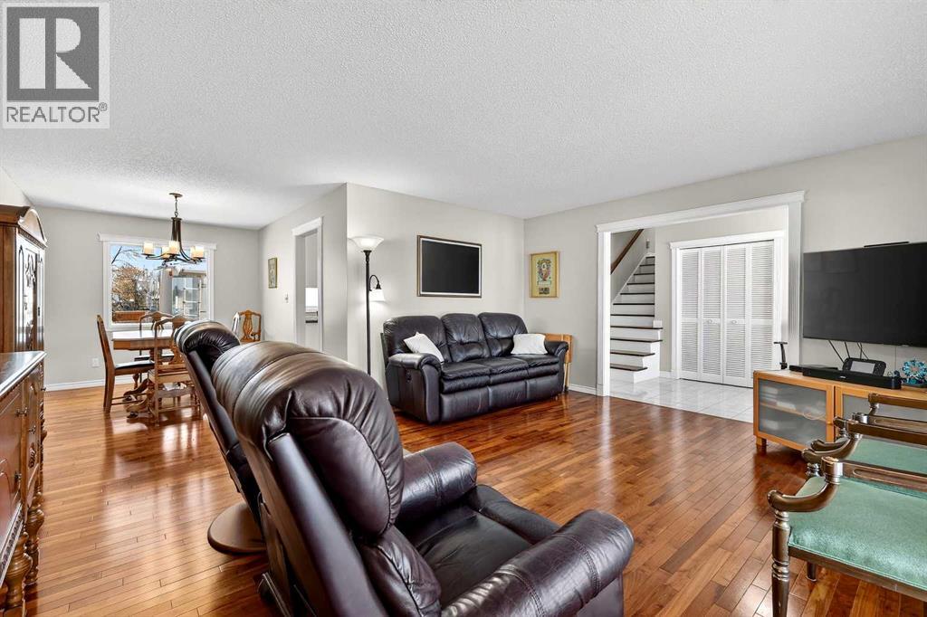 168 Midlake Boulevard Se, Calgary, Alberta  T2X 1J1 - Photo 8 - A2287239