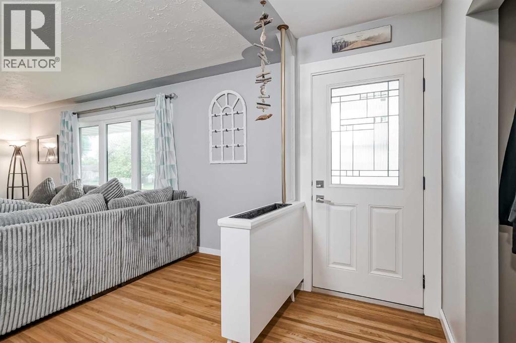 1204 18 Street Ne, Calgary, Alberta  T2E 4V9 - Photo 5 - A2291578