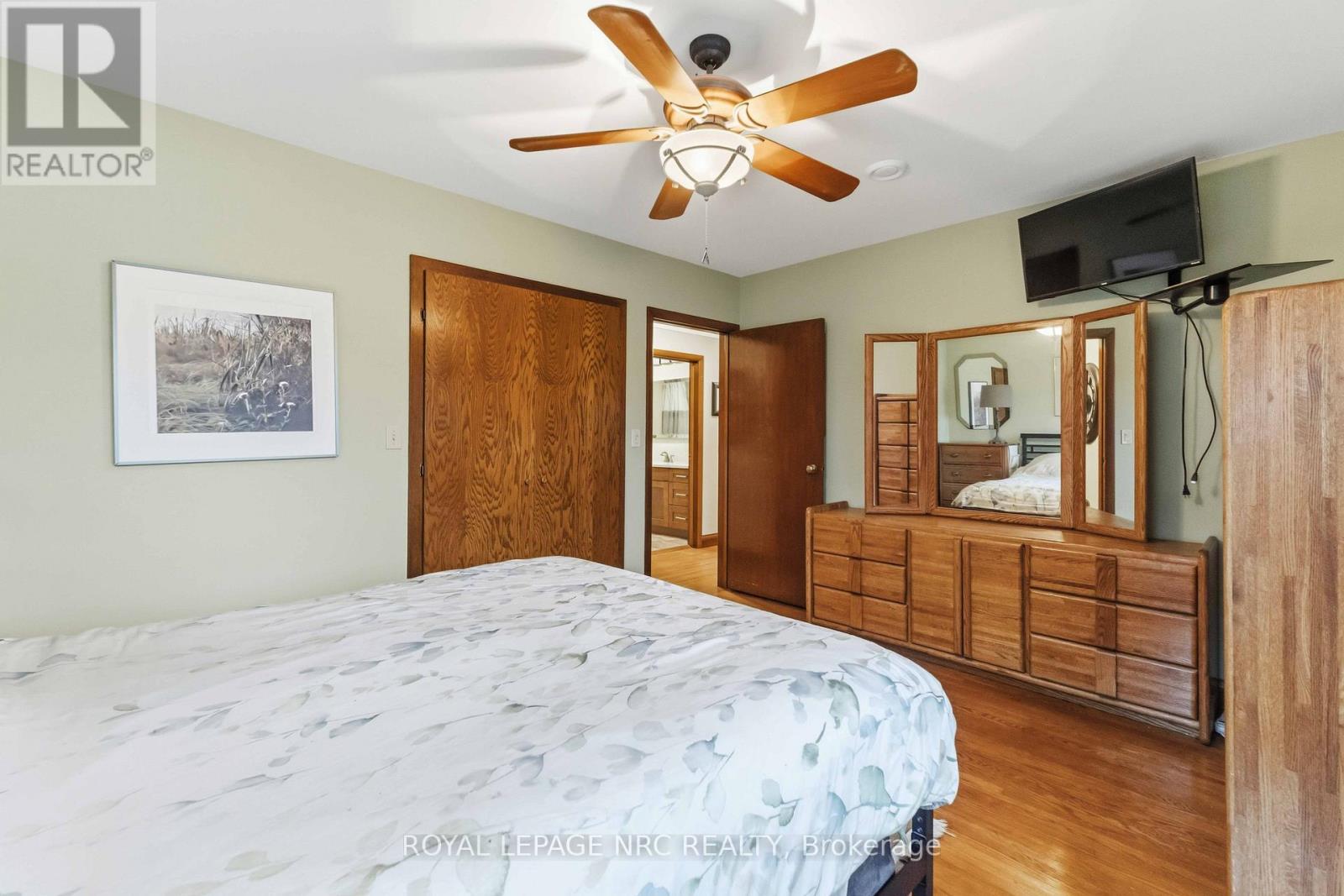 133 Lakeshore Road, St. Catharines (Lakeshore), Ontario  L2N 2T8 - Photo 14 - X12855522