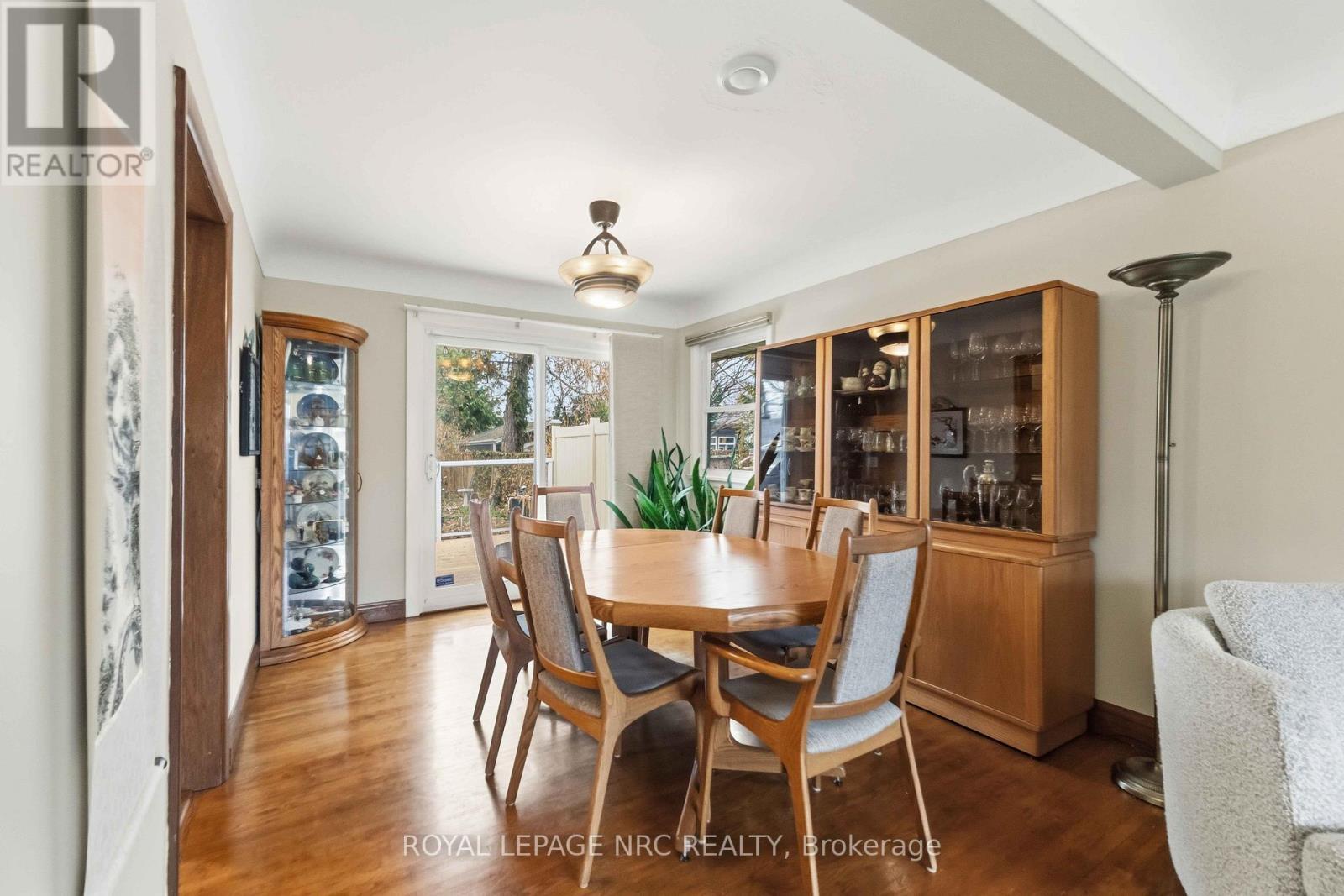 133 Lakeshore Road, St. Catharines (Lakeshore), Ontario  L2N 2T8 - Photo 8 - X12855522