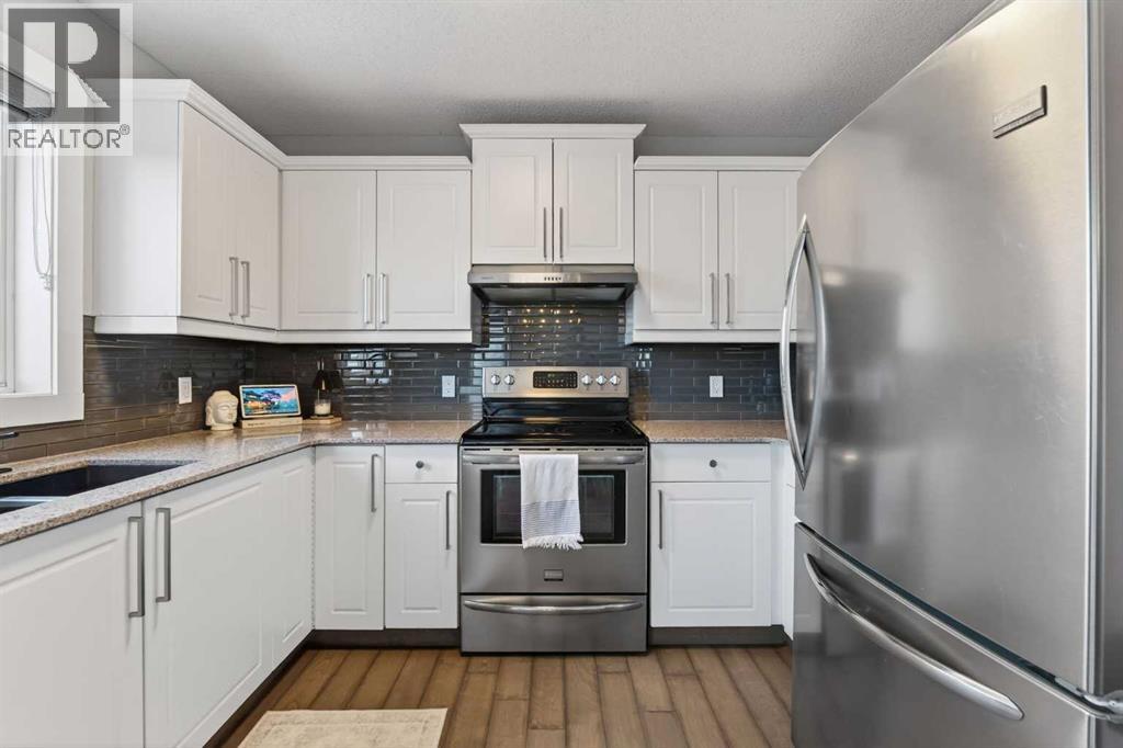 34 Bridleglen Manor Sw, Calgary, Alberta  T2Y 3W9 - Photo 12 - A2290544