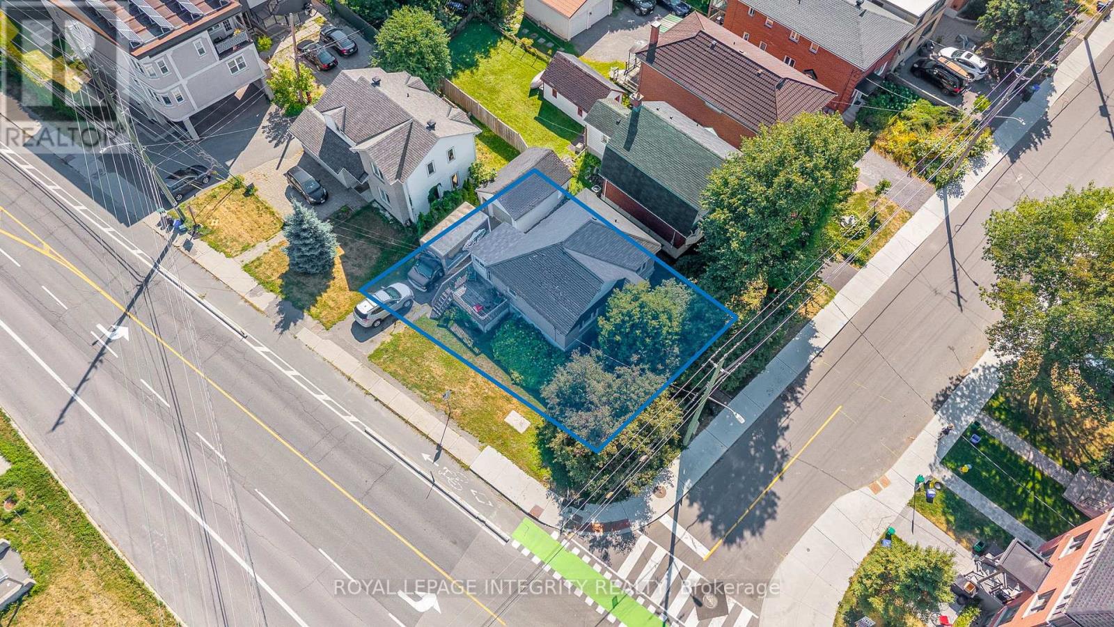 1 CAROLINE AVENUE, Ottawa, Ontario