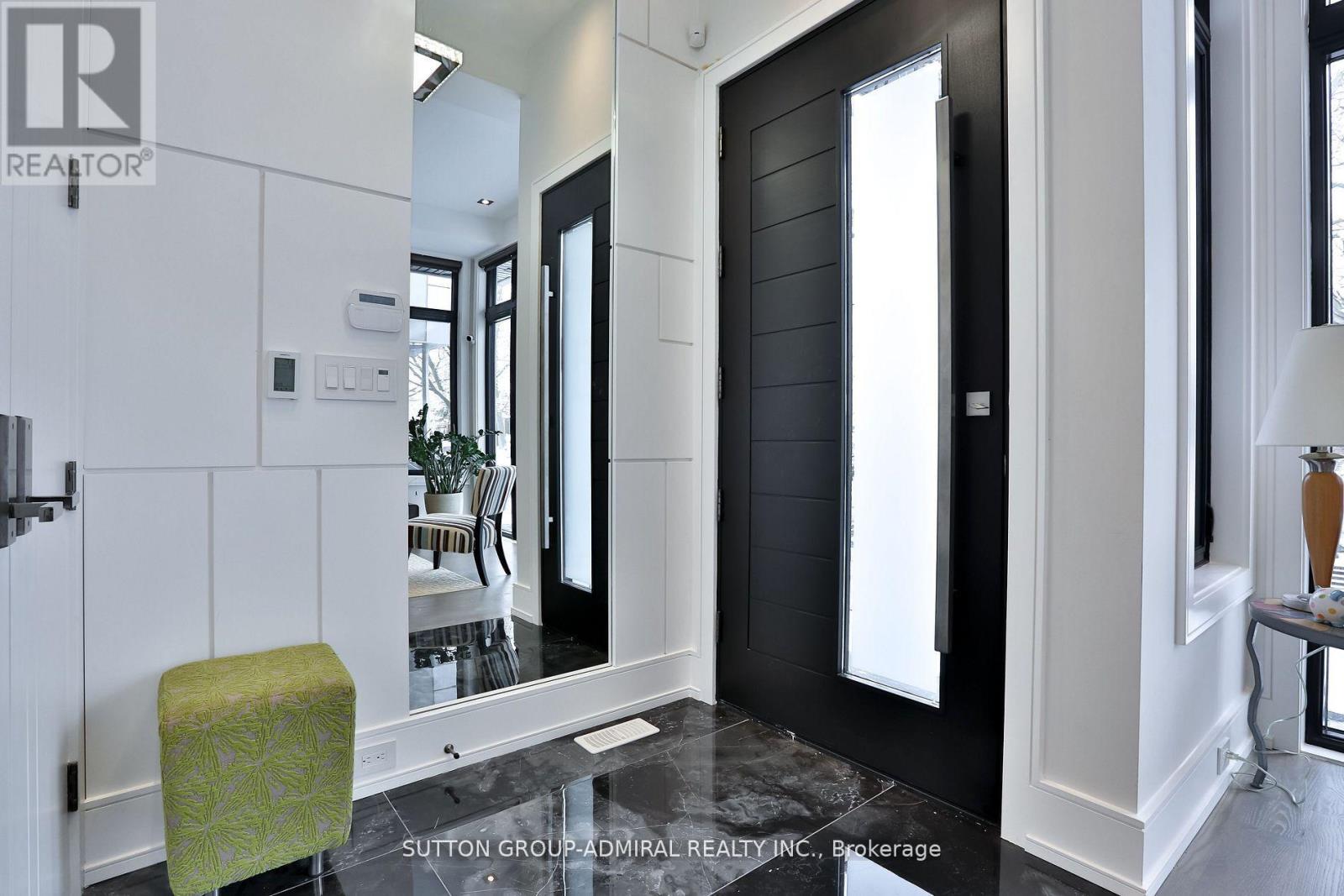 343 Manor Road E, Toronto, Ontario  M4S 1S6 - Photo 2 - C12857288