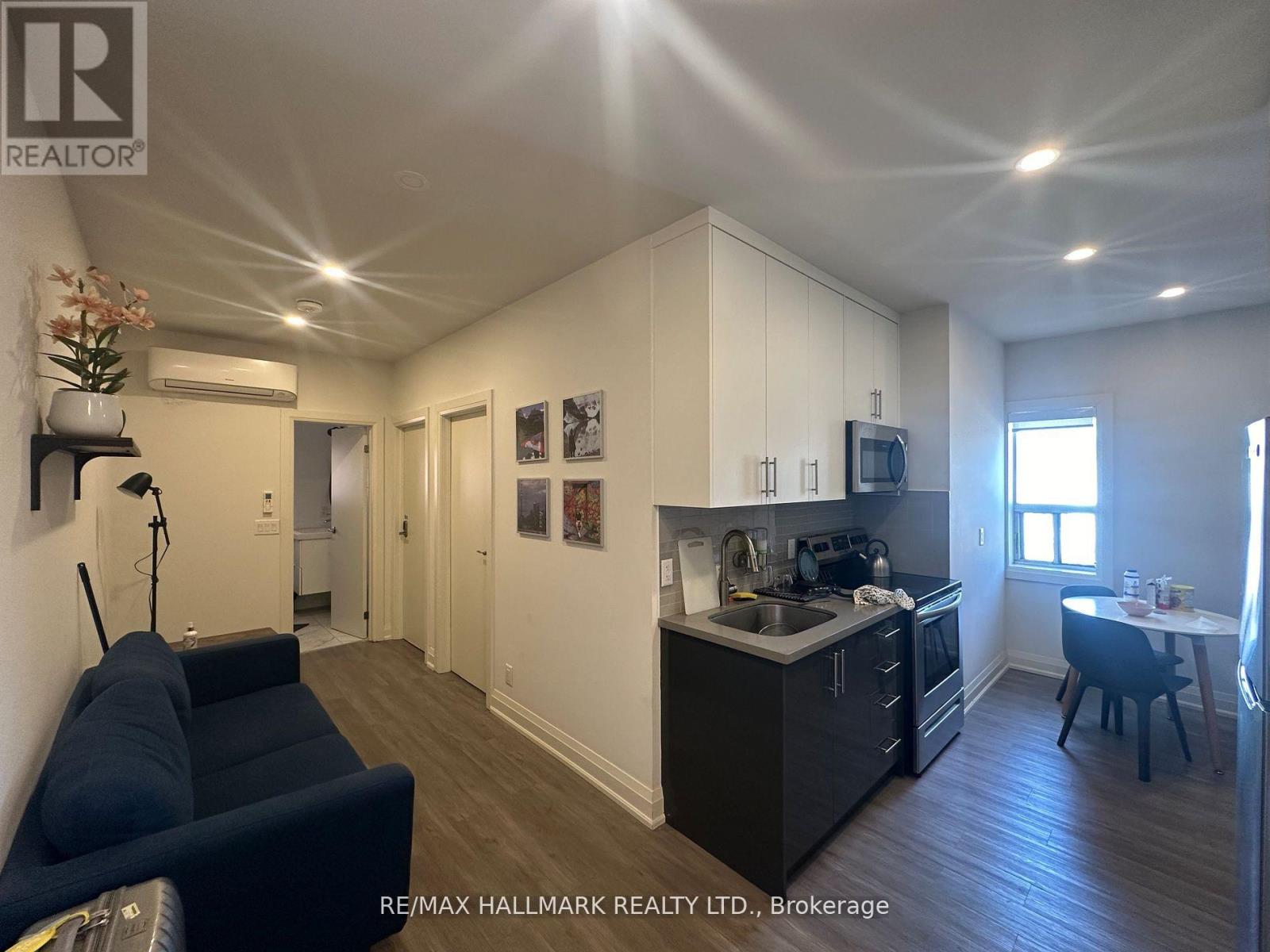 11 - 595 St Clair Avenue W, Toronto, Ontario  M6C 1A3 - Photo 6 - C12857310