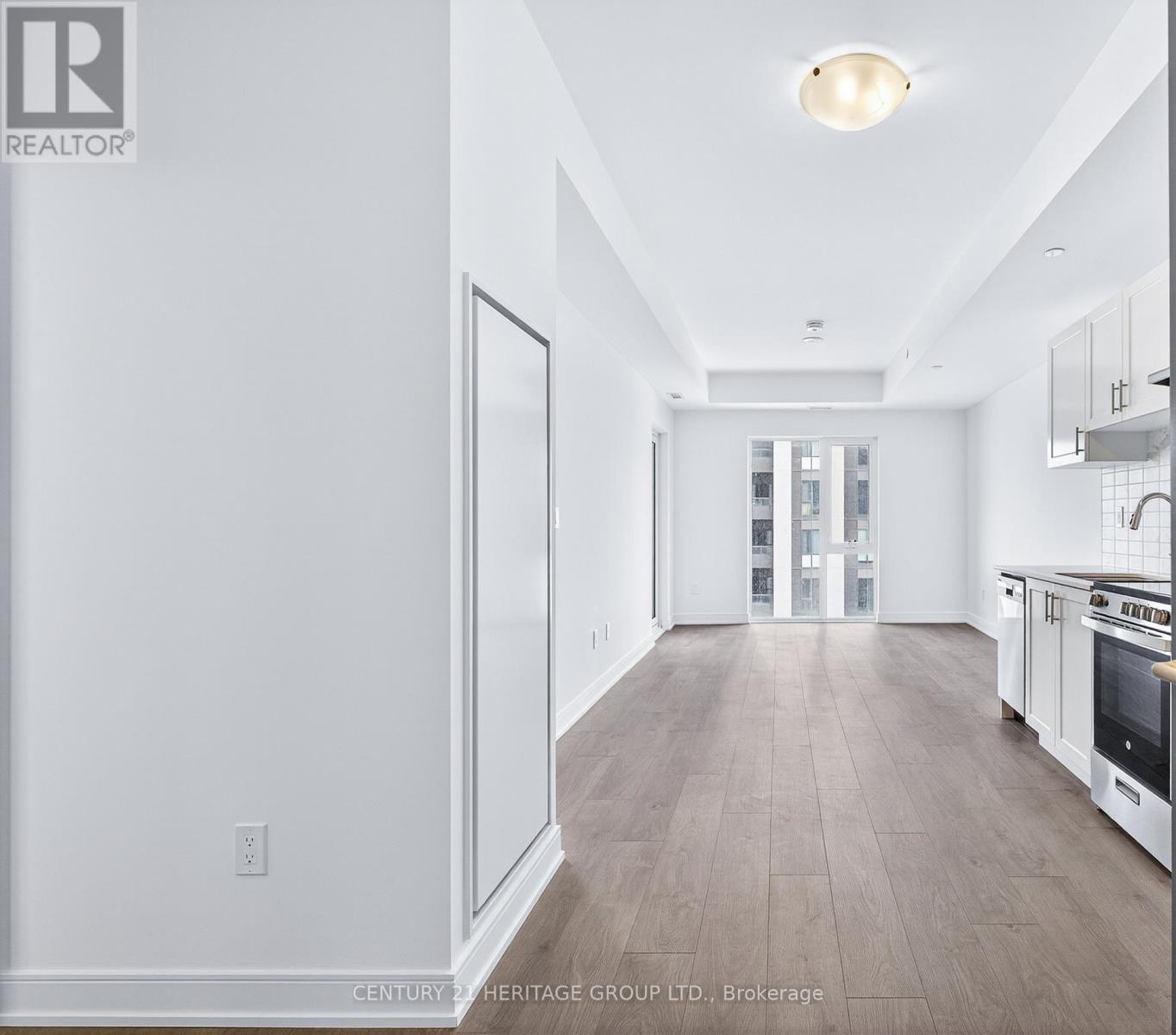 A807 - 705 Davis Drive, Newmarket, Ontario  L3Y 0J1 - Photo 6 - N12857312