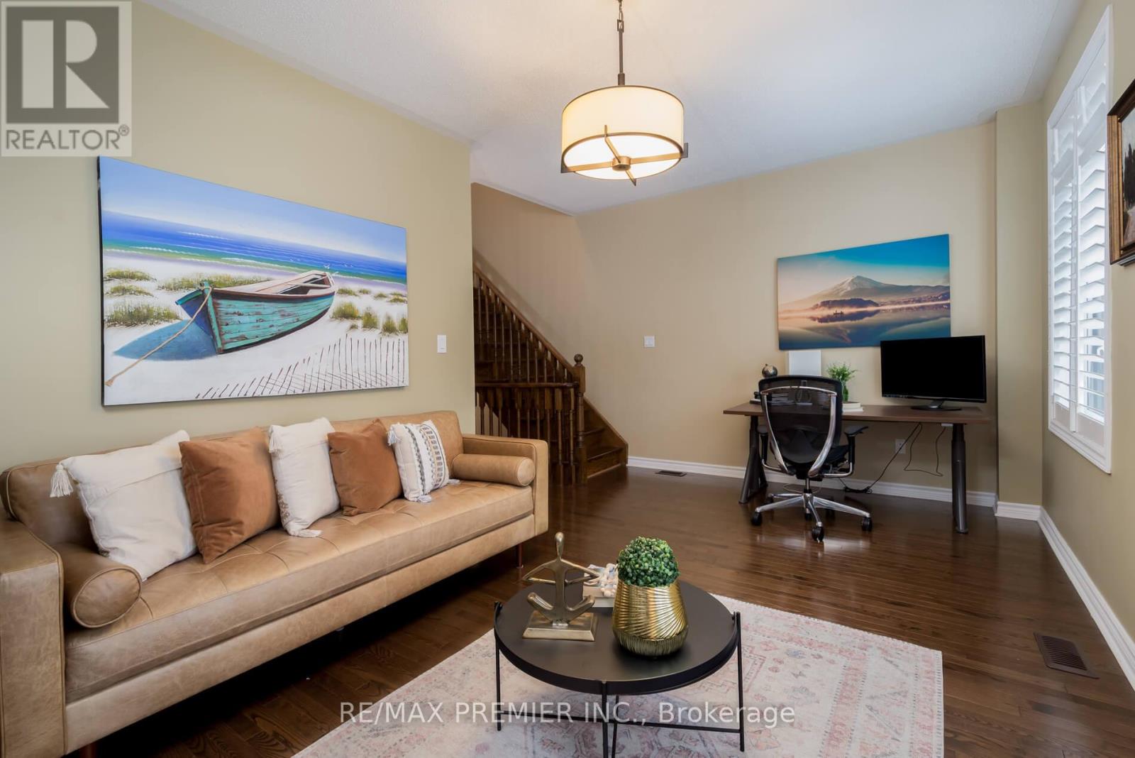 39 Market Garden Mews, Toronto, Ontario  M8Z 0A6 - Photo 24 - W12857276