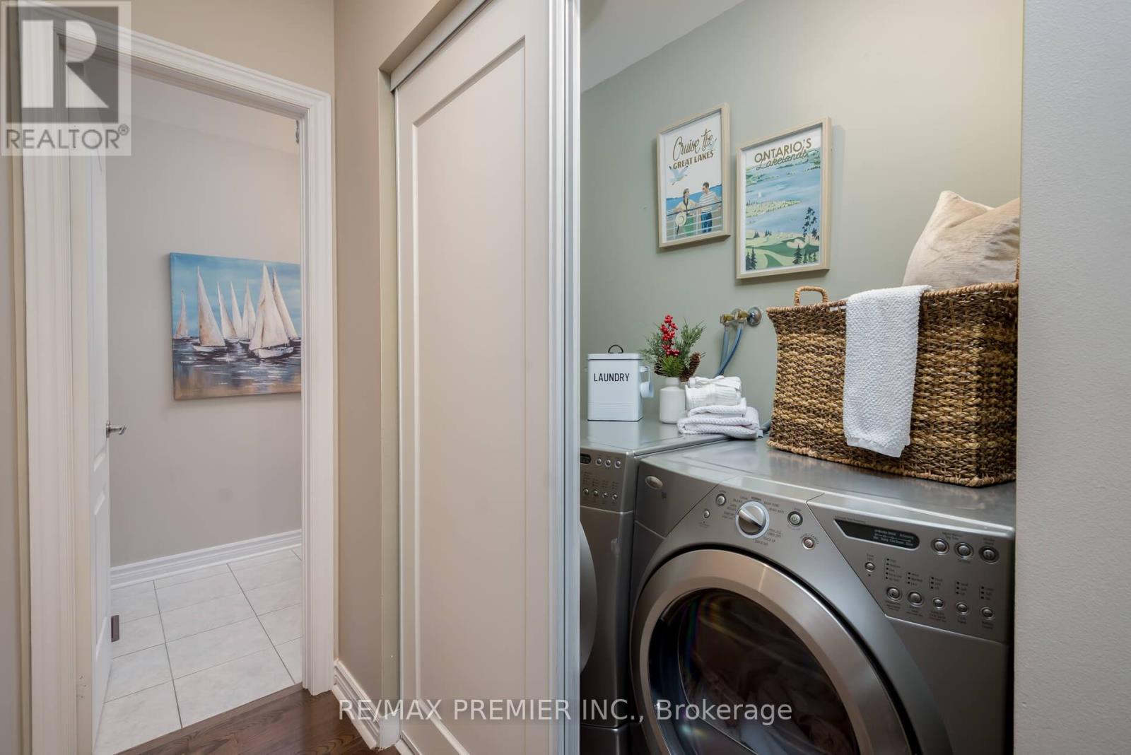 39 Market Garden Mews, Toronto, Ontario  M8Z 0A6 - Photo 26 - W12857276